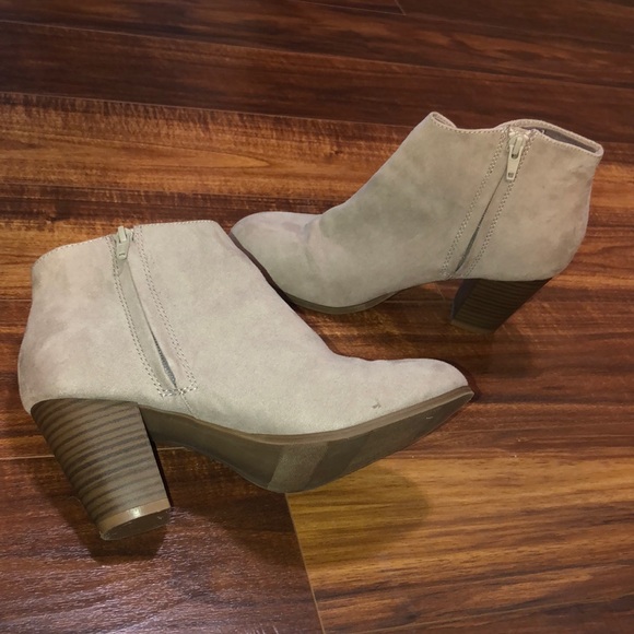 Booties - Picture 3 of 3